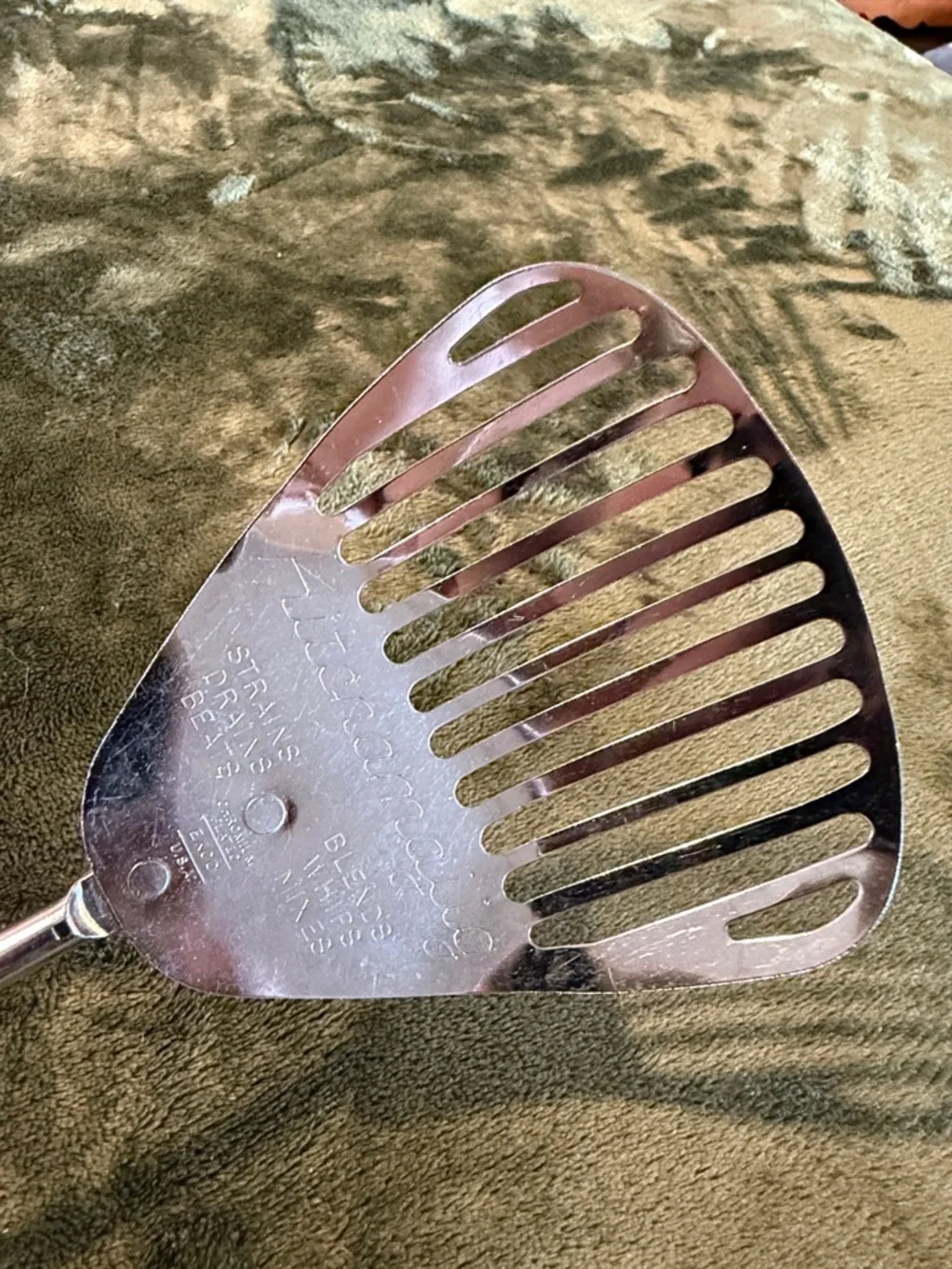 Vintage EKCO Kitchamajig Slotted Spatula Strainer Spoon 12” wooden Handle USA
